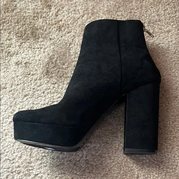 Steve Madden Black Women's Ankle Boots - Picture 4 of 4